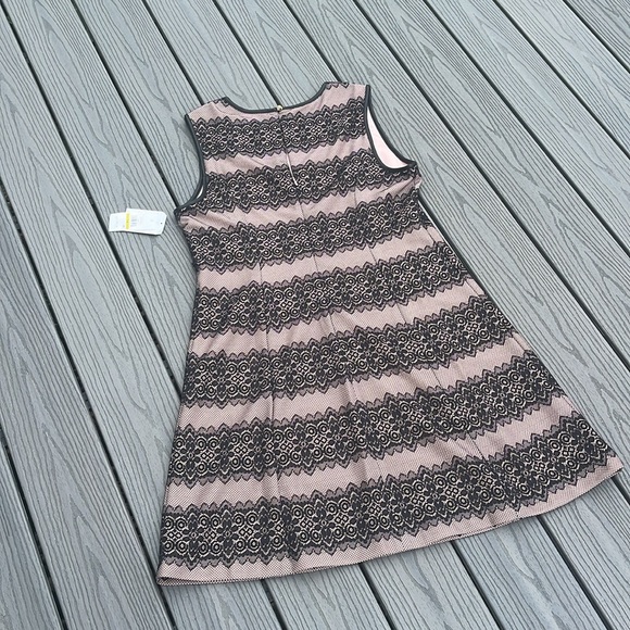 NWT Jessica Simpson Light Pink with Black Lace Sheath Dress - Picture 4 of 8